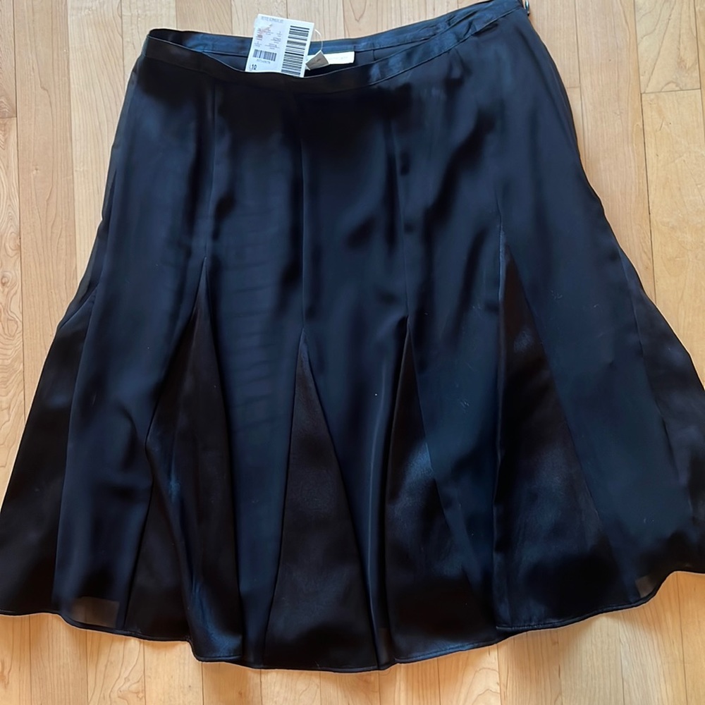 Black skirt